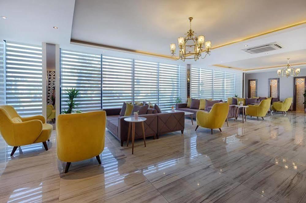 Wonasis Resort & Aqua Hotel Kargipinari Екстериор снимка